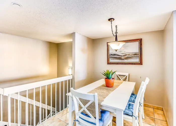 Century 2 Apartment Ocean City