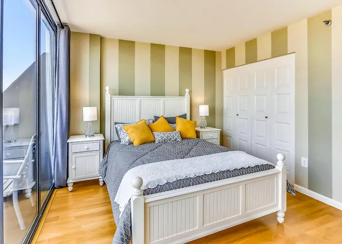 Century 2 Apartment Ocean City